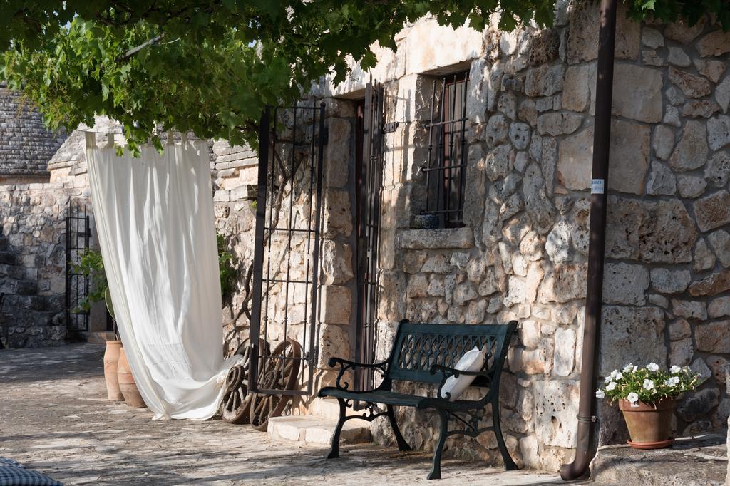 Hostal Dimora Casanoja Noci Exterior foto